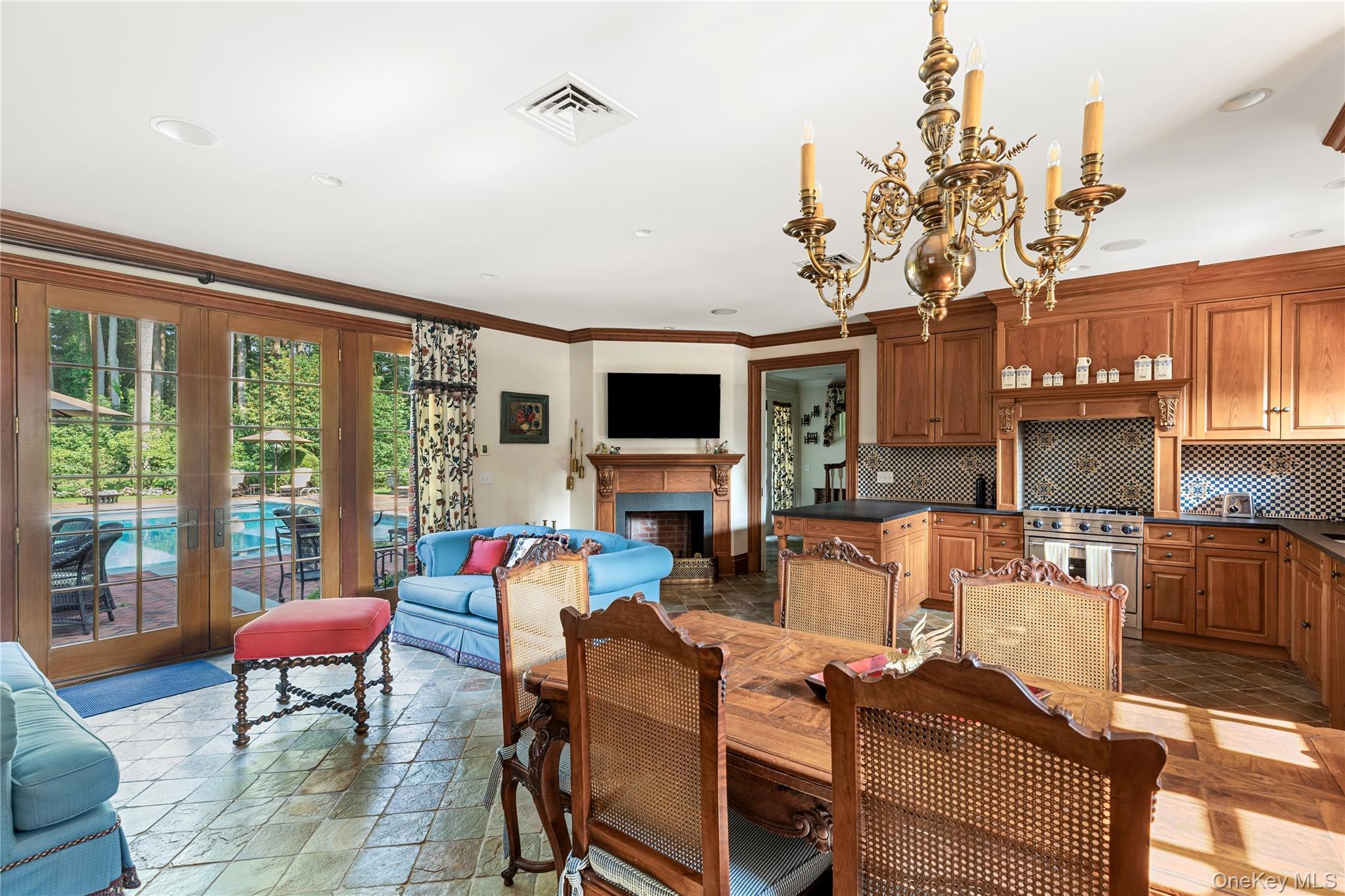 Single Family Chestnut Hill Drive Nassau County, NY 11771, MLS-1056809-42