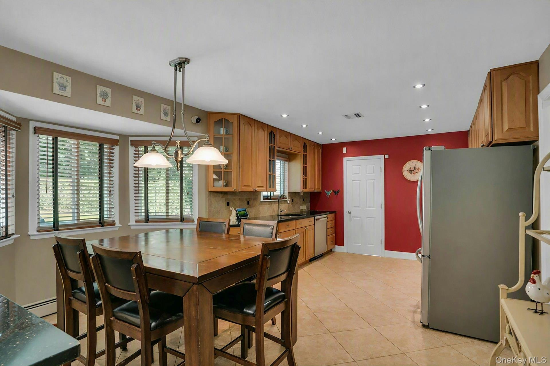 Single Family Stonehurst Lane Suffolk County, NY 11746, MLS-1056818-15
