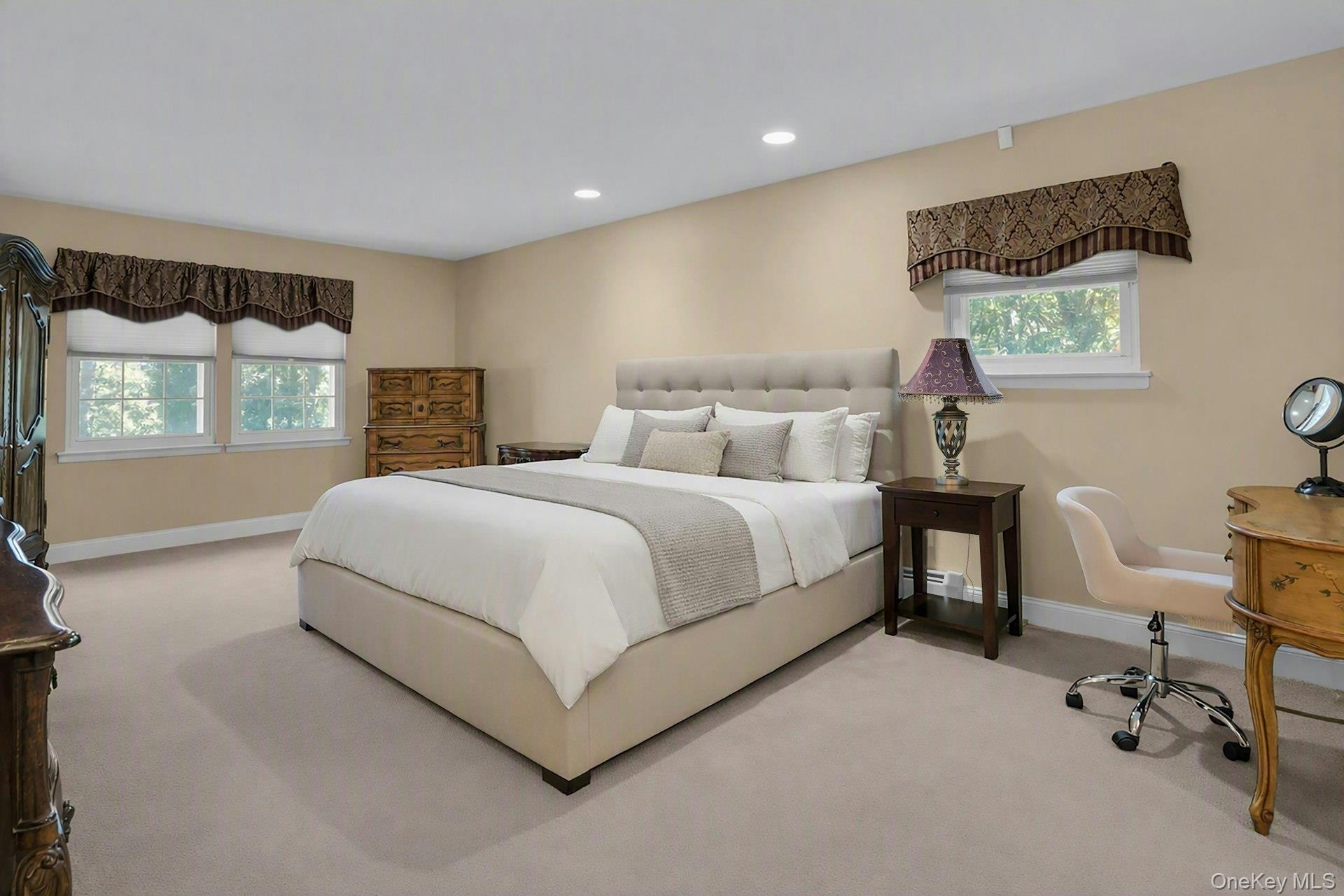 Single Family Stonehurst Lane Suffolk County, NY 11746, MLS-1056818-24