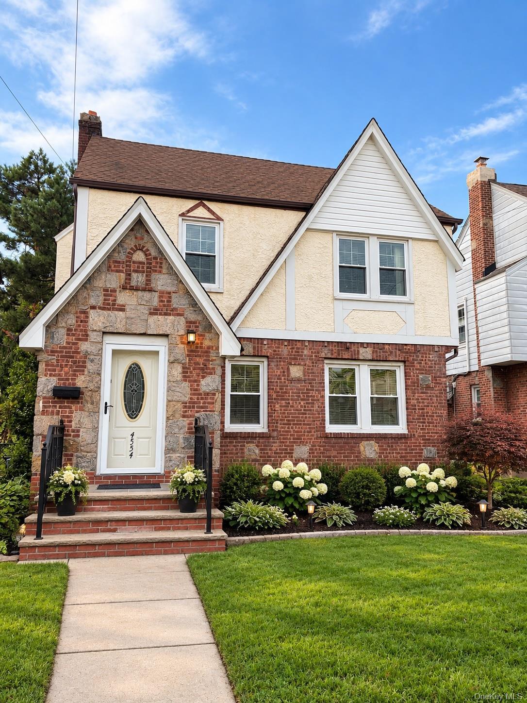 Single Family 172nd Street  Queens, NY 11358, MLS-1056848-15