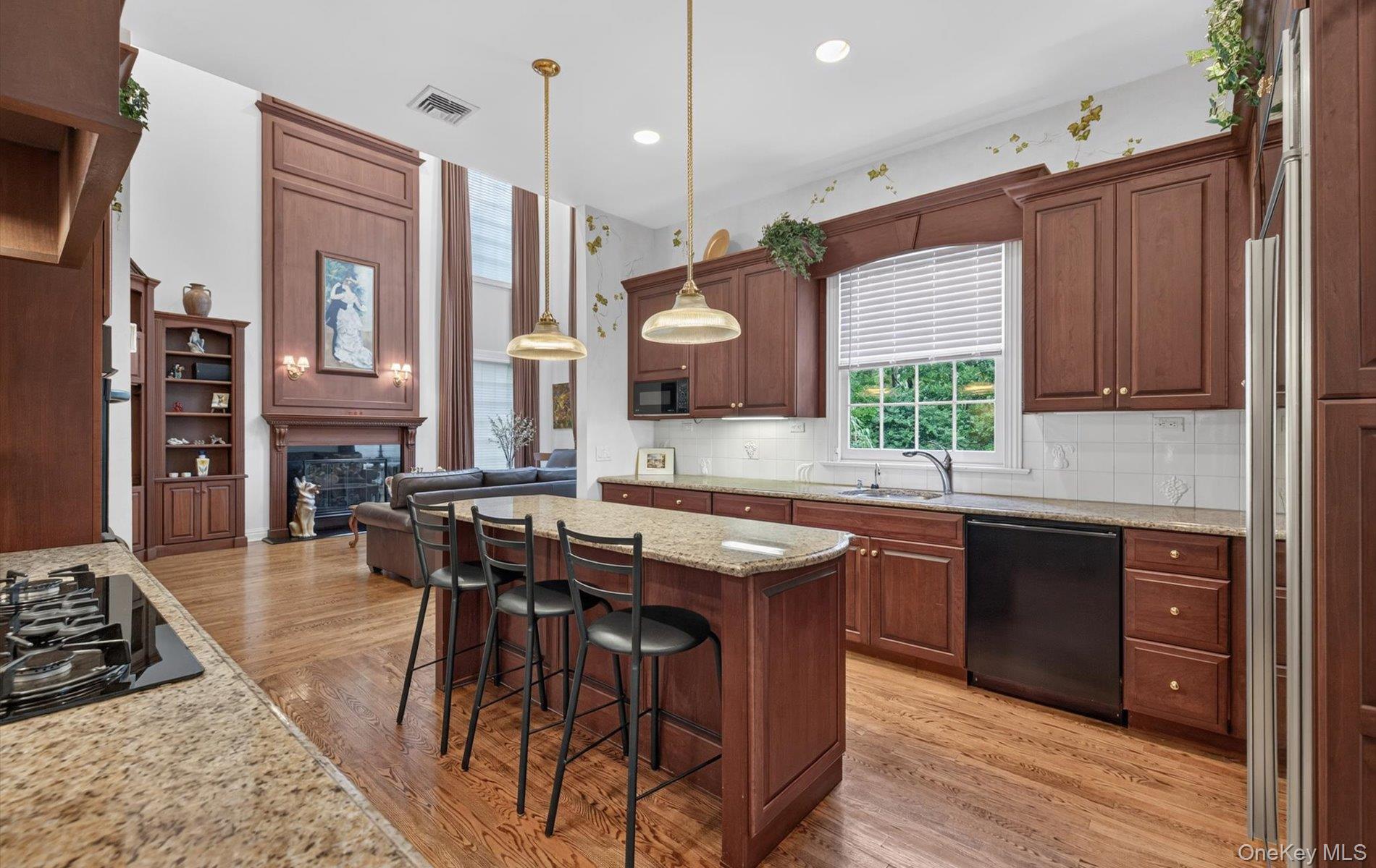 Single Family Stone Hill Drive S Nassau County, NY 11030, MLS-1056862-8