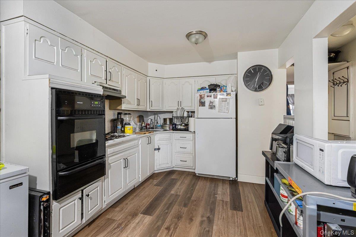 Single Family 55th Drive  Queens, NY 11378, MLS-1056870-8