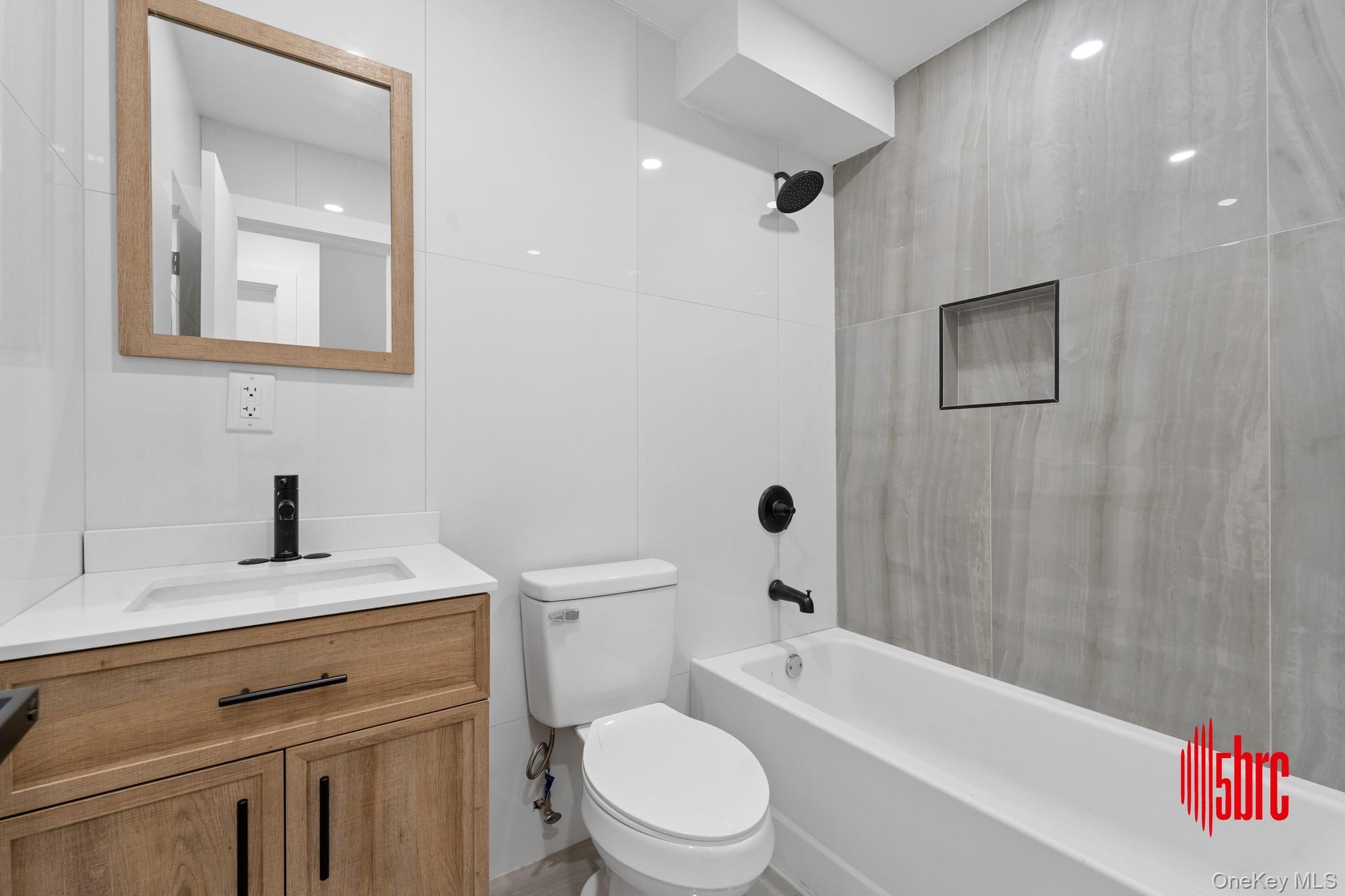 Single Family Blake Avenue Brooklyn, NY 11208, MLS-1056901-21