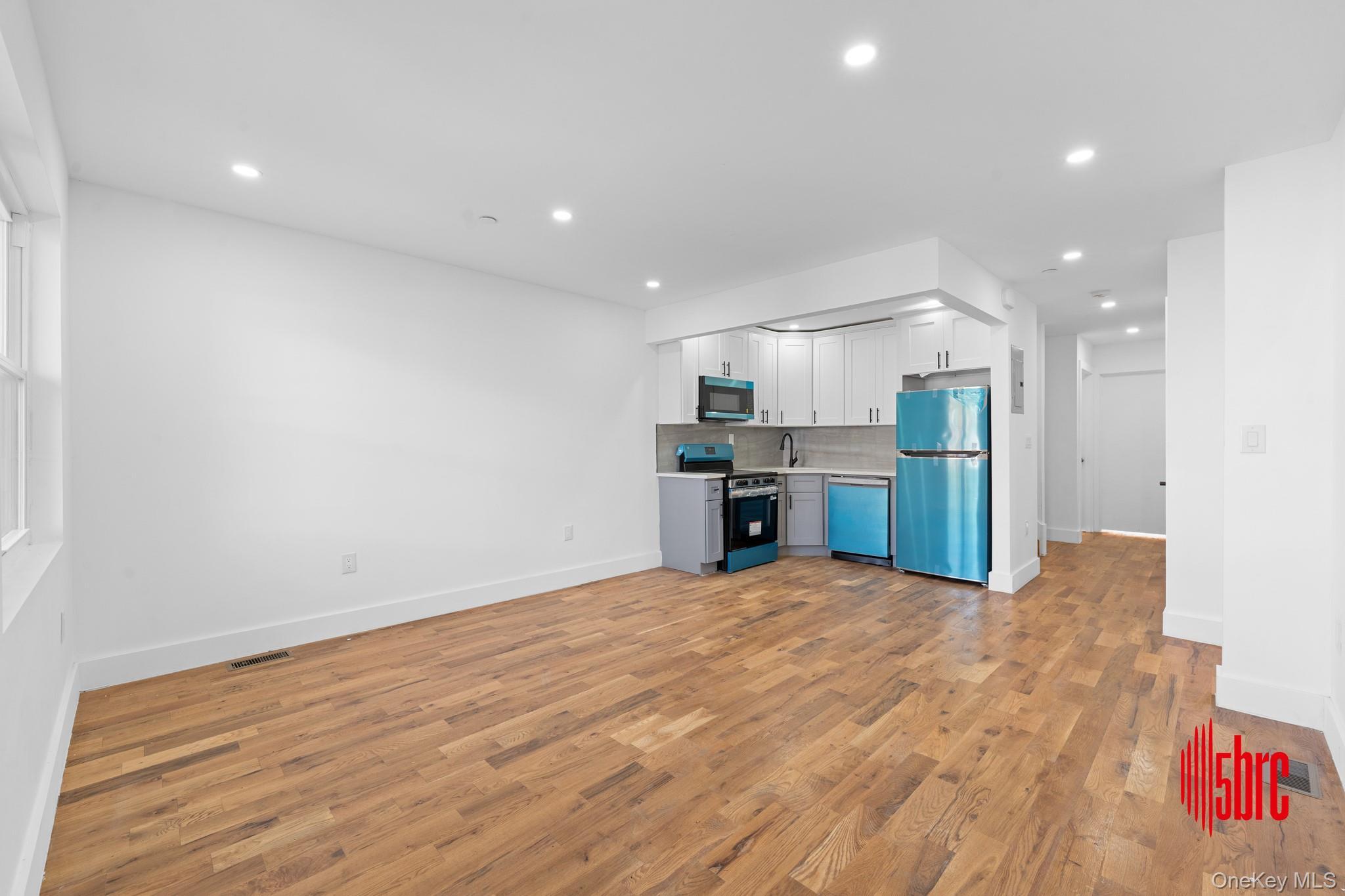 Single Family Blake Avenue Brooklyn, NY 11208, MLS-1056901-7