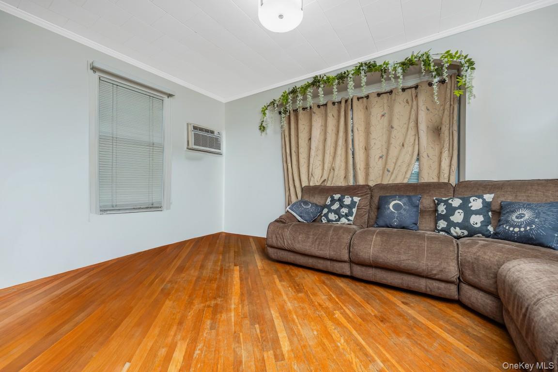 Single Family 79th Lane  Queens, NY 11385, MLS-1056933-20