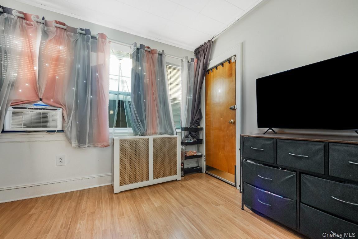 Single Family 79th Lane  Queens, NY 11385, MLS-1056933-9