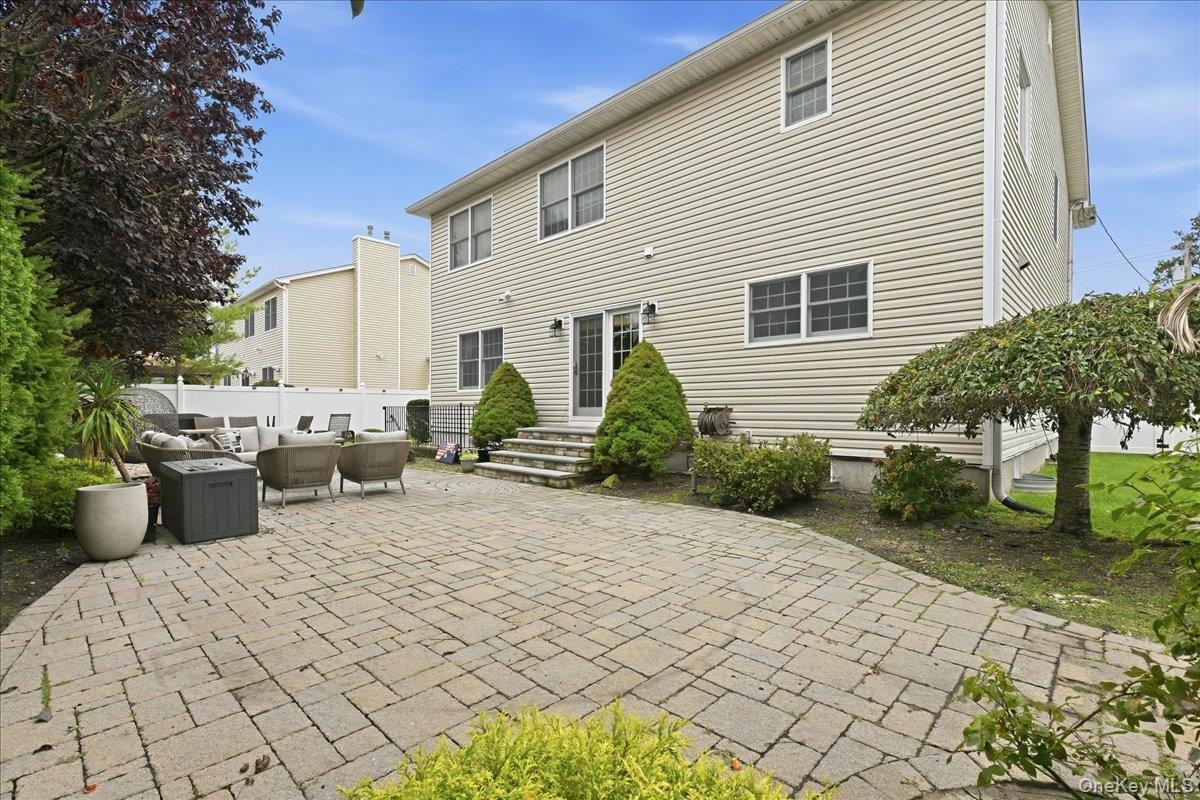 Single Family Monroe Street Nassau County, NY 11762, MLS-1056938-39