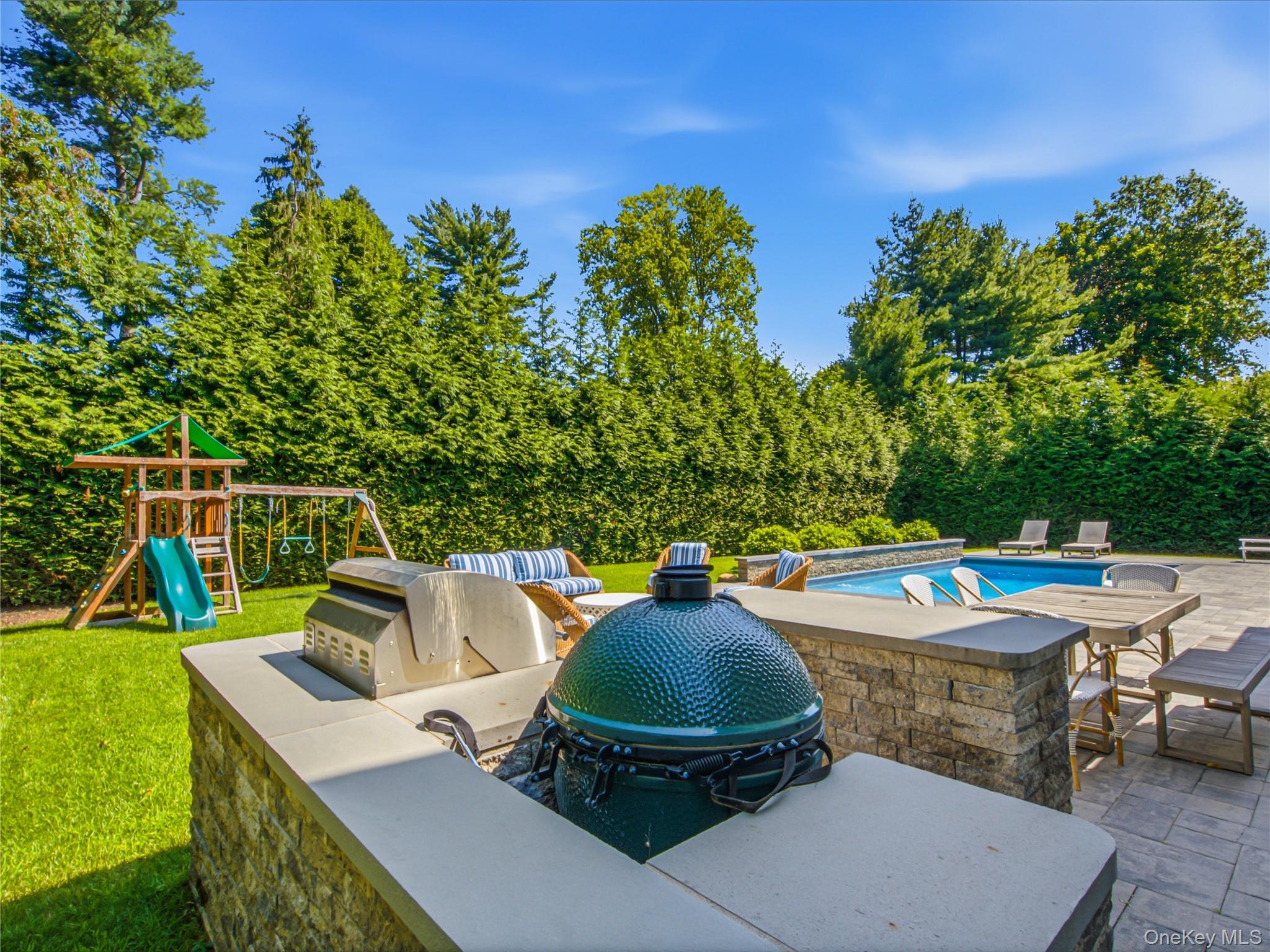 Single Family Wood Lane Nassau County, NY 11560, MLS-1057004-23