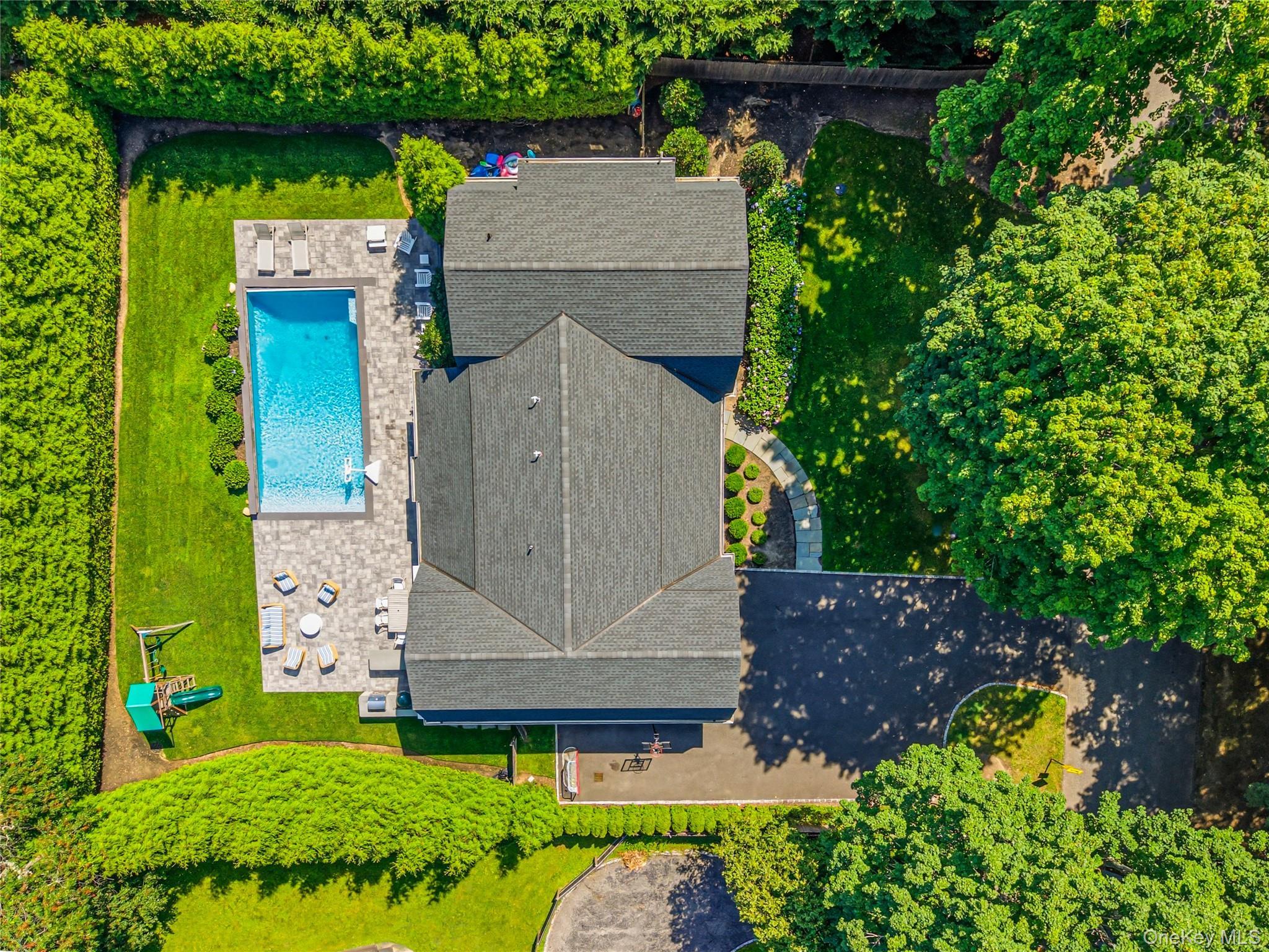 Single Family Wood Lane  Nassau County, NY 11560, MLS-1057004-25
