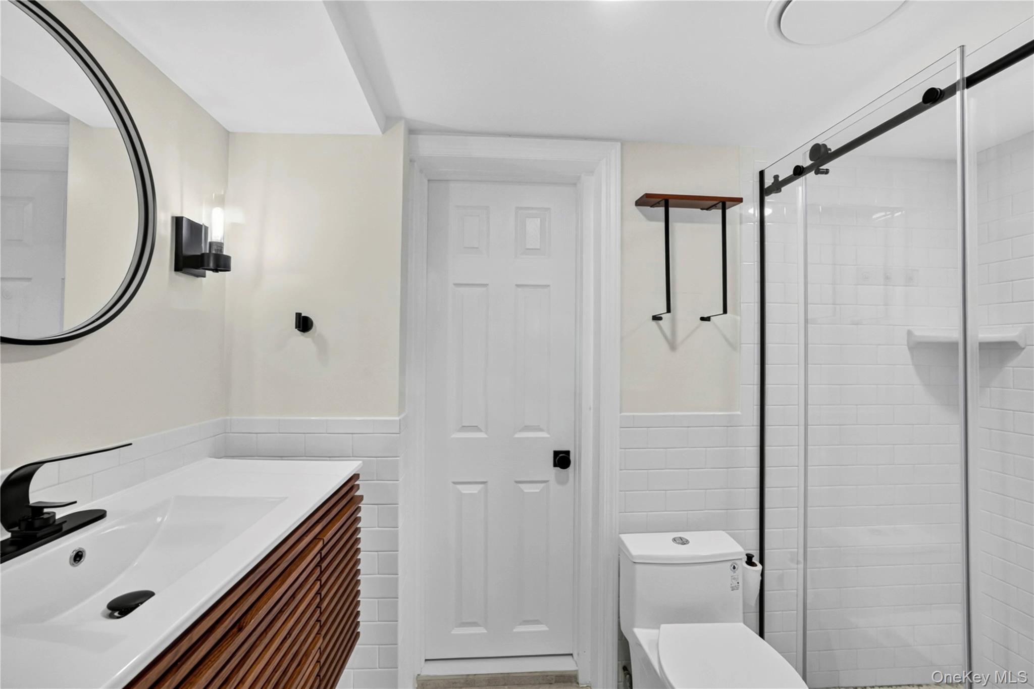 Single Family Vanderveer Street  Queens, NY 11427, MLS-1057015-15