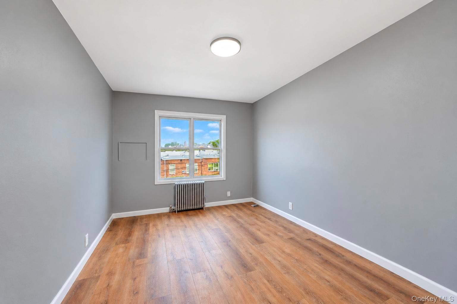 Single Family 85th Street  Queens, NY 11370, MLS-1057018-15