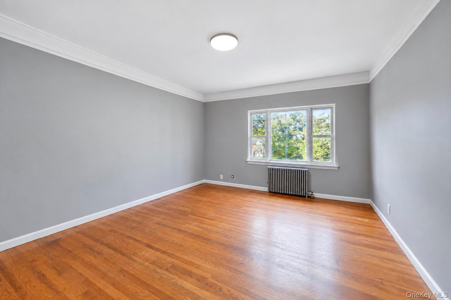 Single Family 85th Street  Queens, NY 11370, MLS-1057018-5