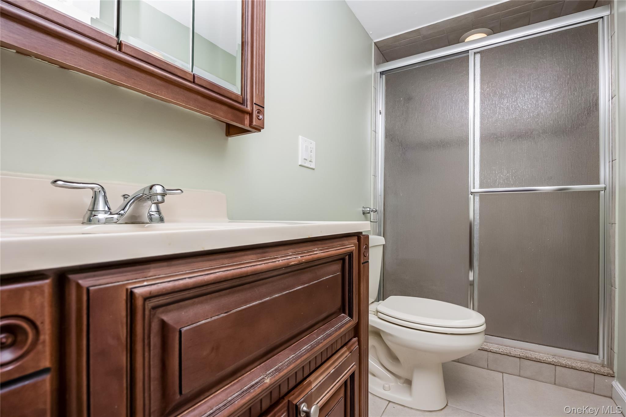Single Family 58th Road Queens, NY 11379, MLS-1057048-16