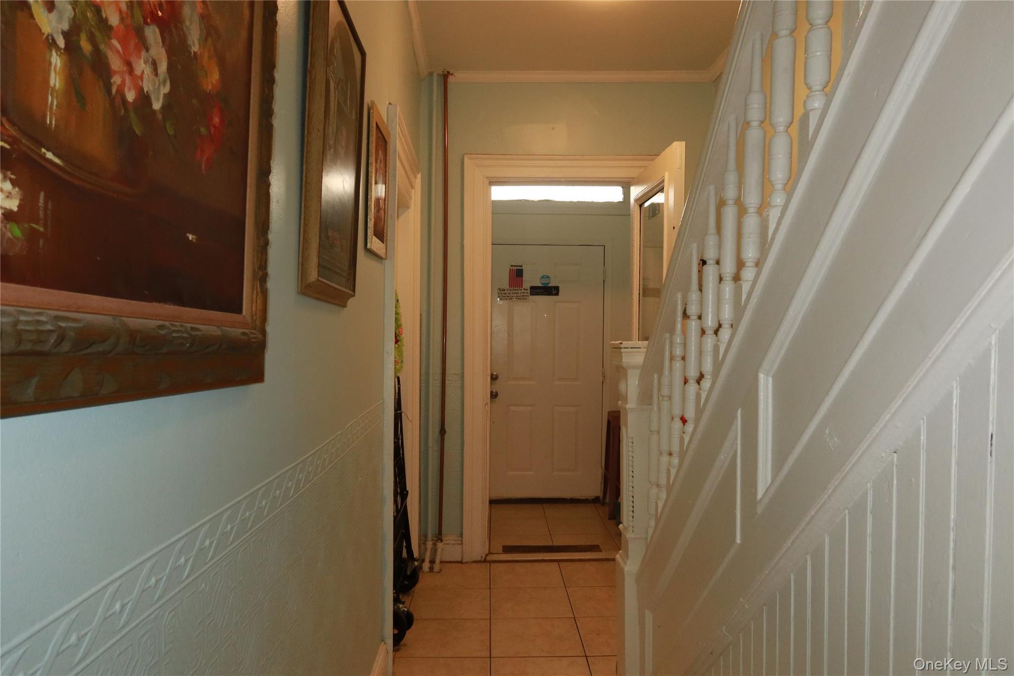 Single Family Lincoln Avenue Brooklyn, NY 11208, MLS-1057056-10