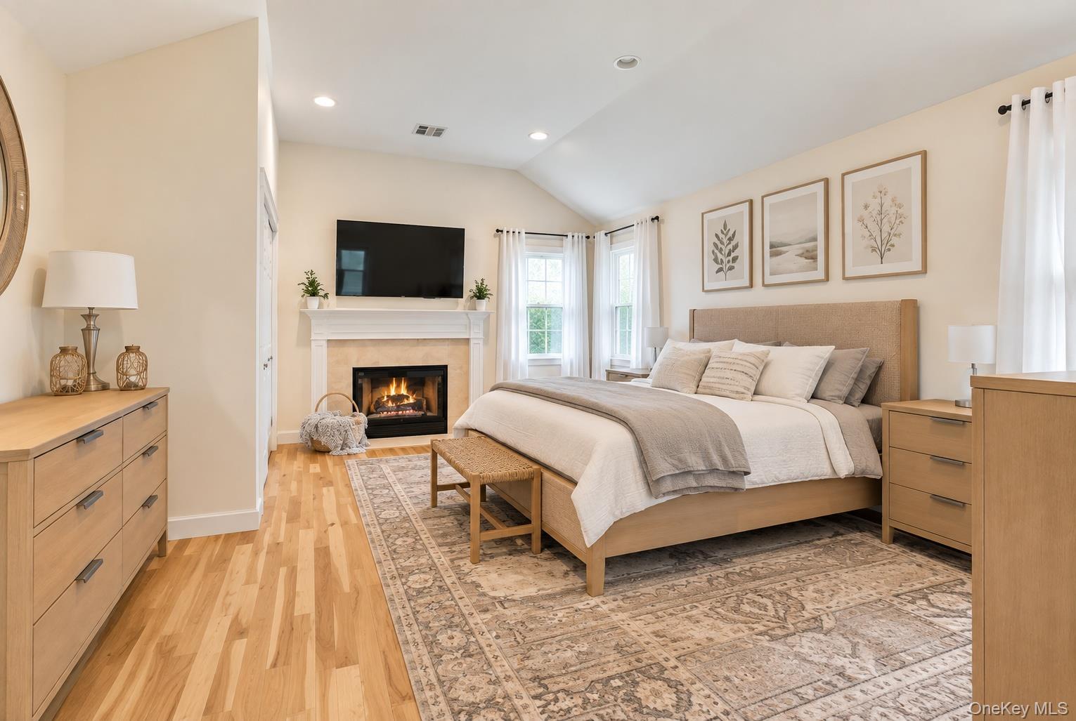 Single Family Aspatuck Court Suffolk County, NY 11725, MLS-1057059-16