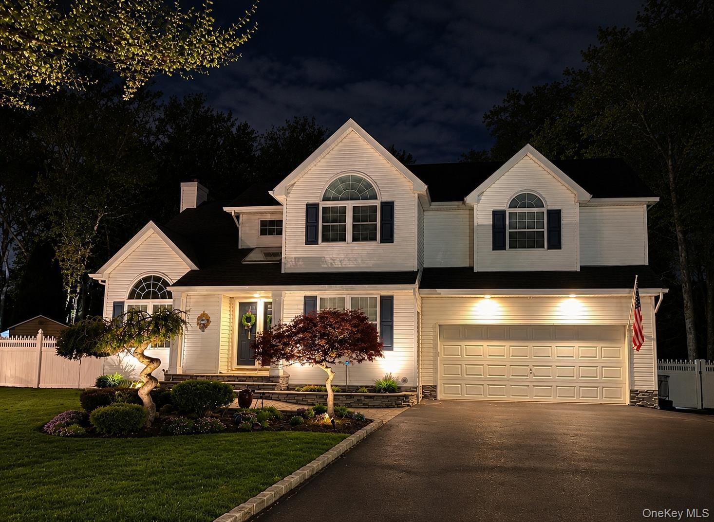 Single Family Aspatuck Court  Suffolk County, NY 11725, MLS-1057059-48