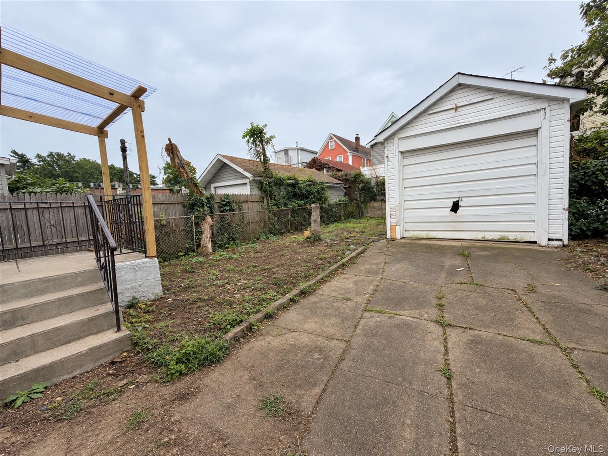 Single Family 110th Road  Queens, NY 11429, MLS-1057080-31
