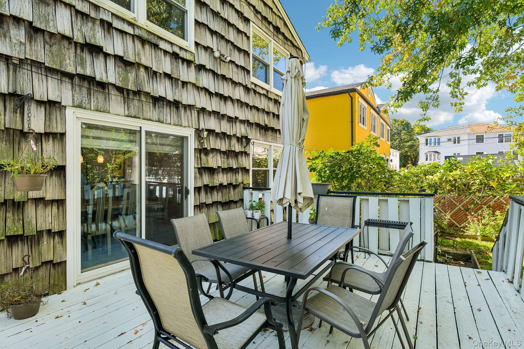 Single Family 15th Drive  Queens, NY 11360, MLS-1057098-36