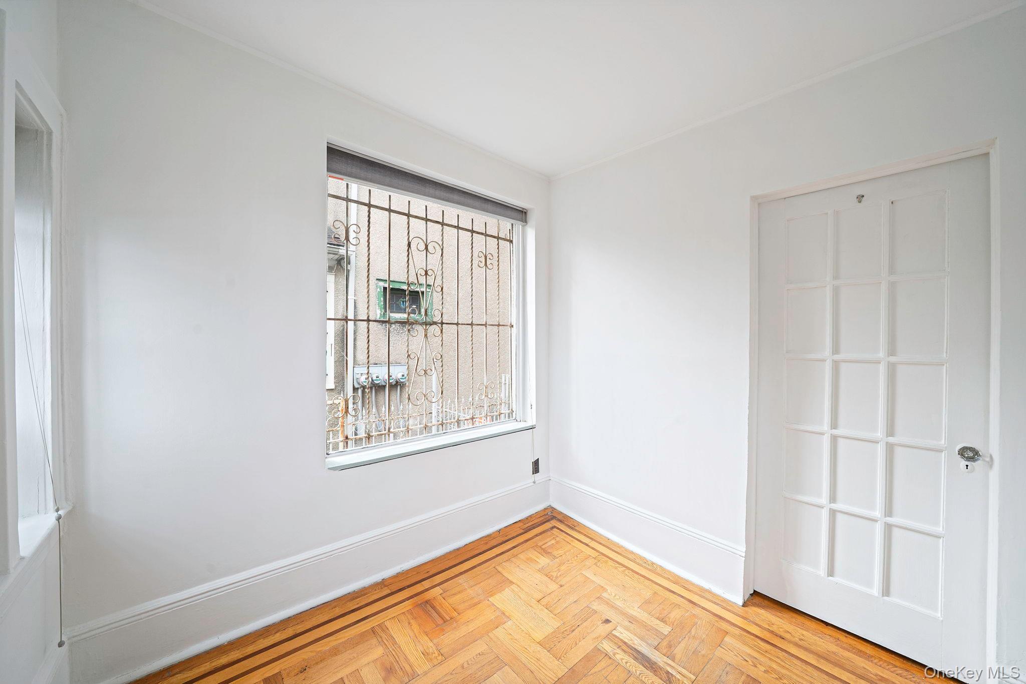 Single Family 76th Street  Queens, NY 11372, MLS-1057107-10