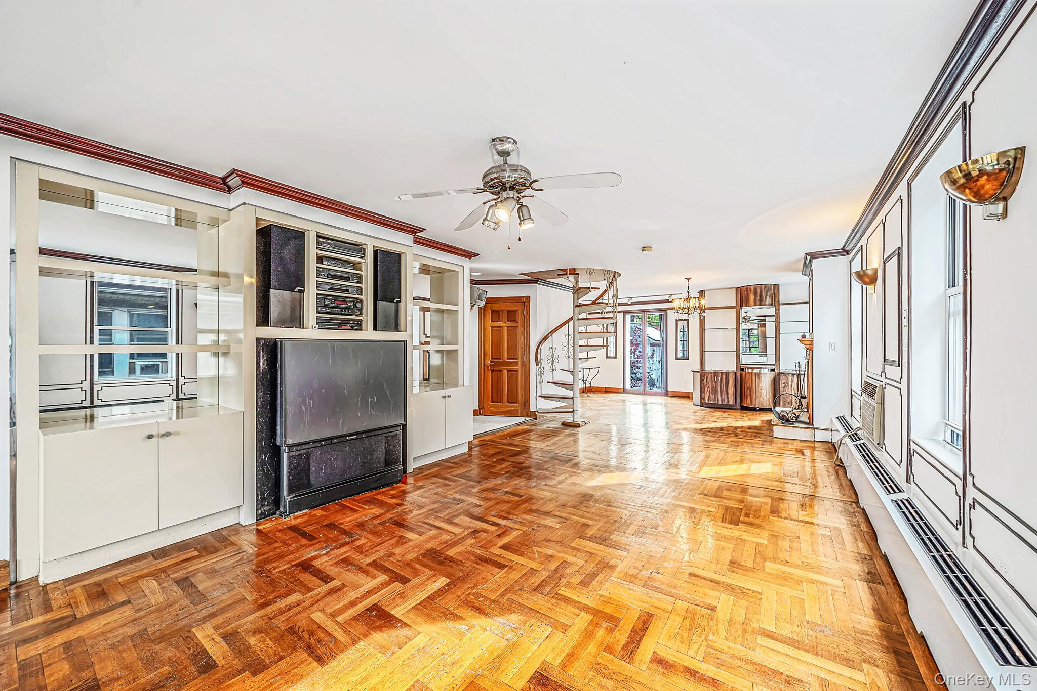 Single Family 76th Street  Queens, NY 11372, MLS-1057107-18