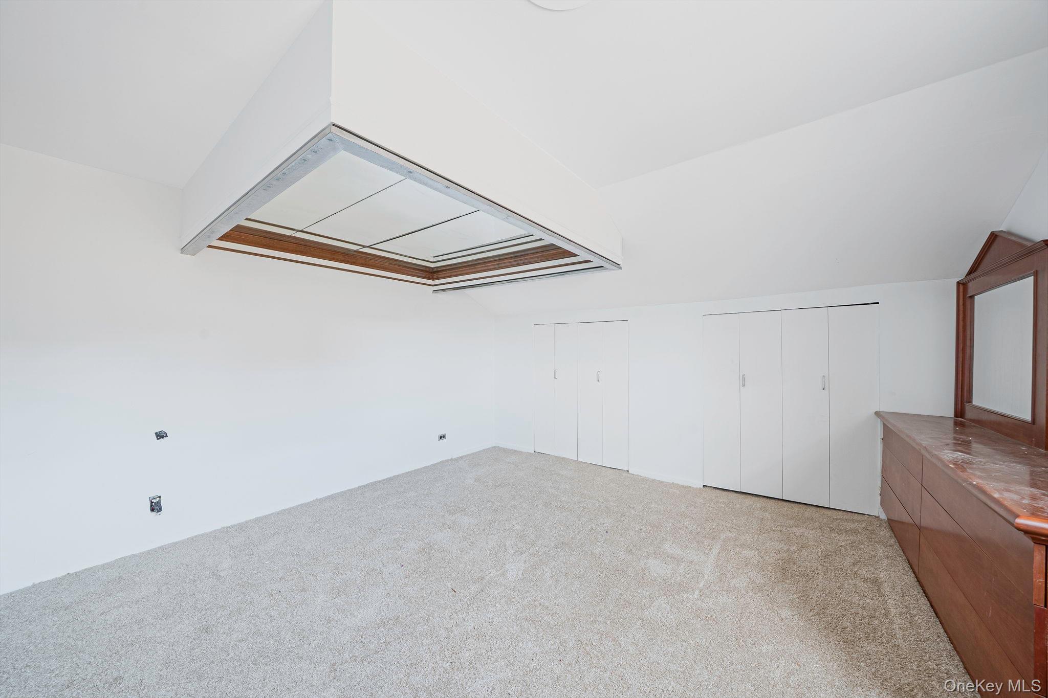 Single Family 76th Street  Queens, NY 11372, MLS-1057107-27