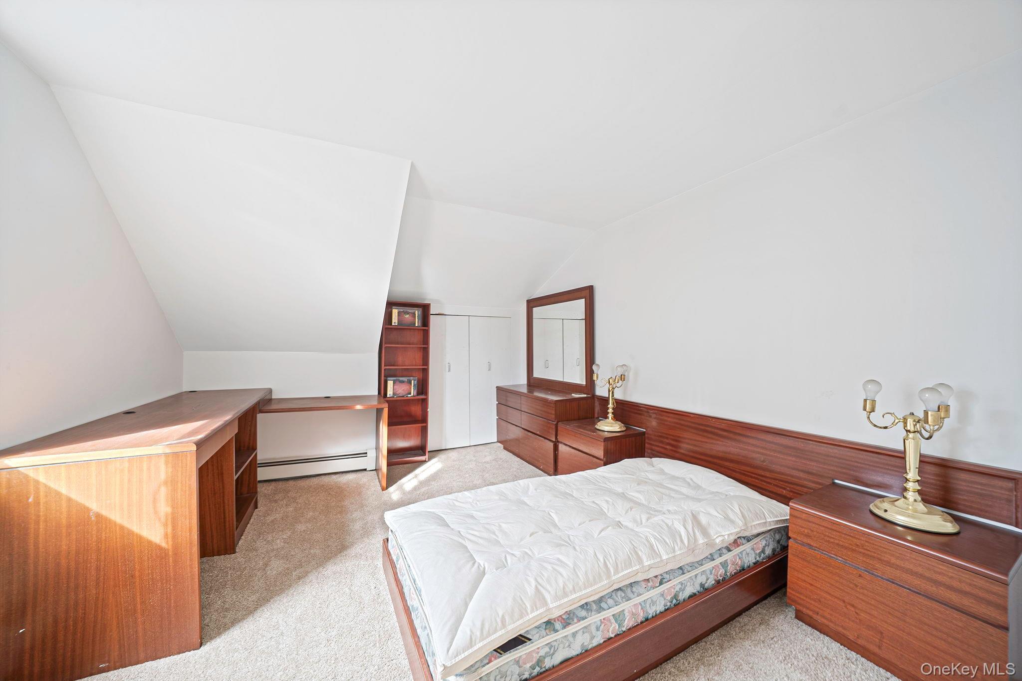 Single Family 76th Street  Queens, NY 11372, MLS-1057107-29