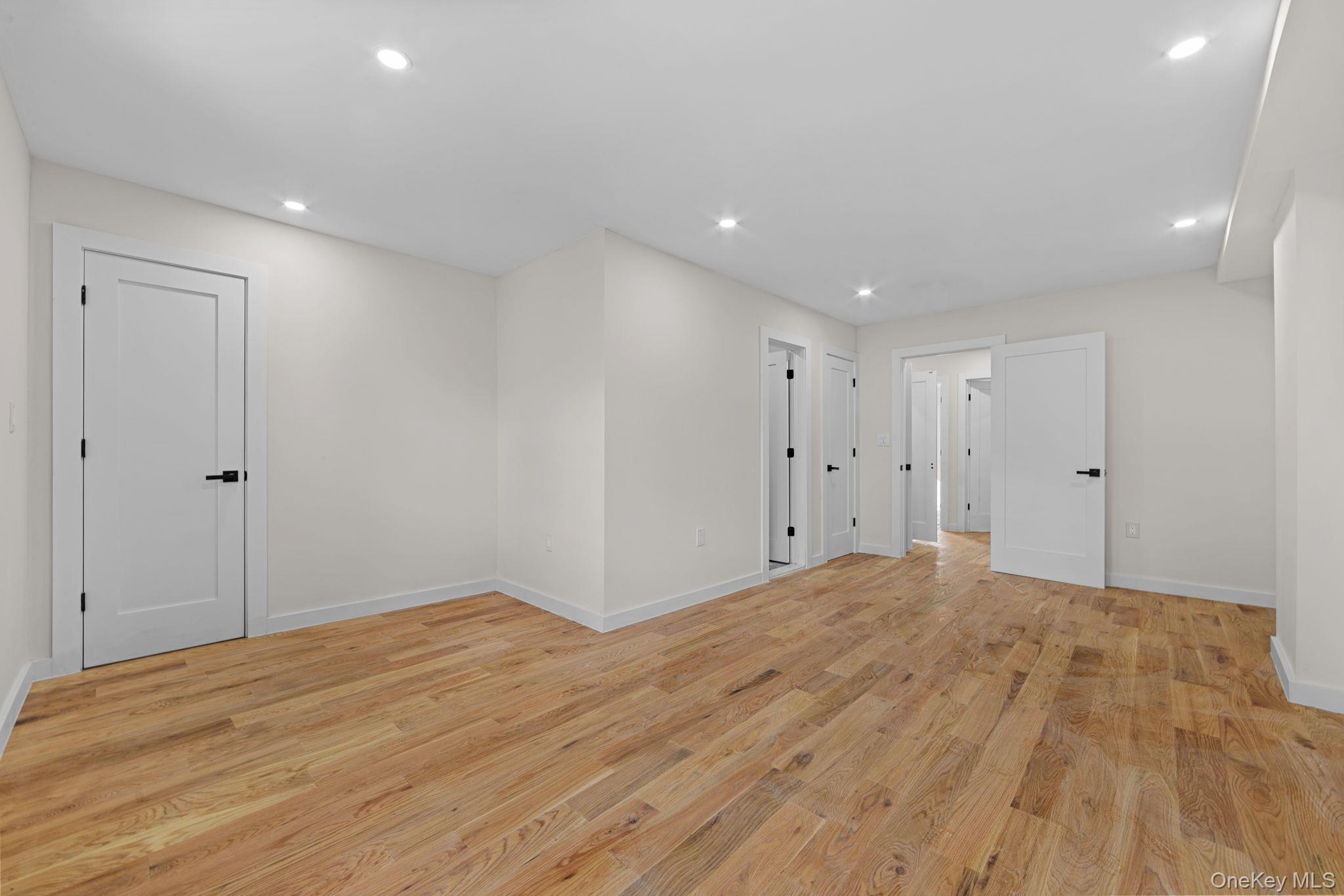 Single Family Osborn Street  Brooklyn, NY 11212, MLS-1057113-11