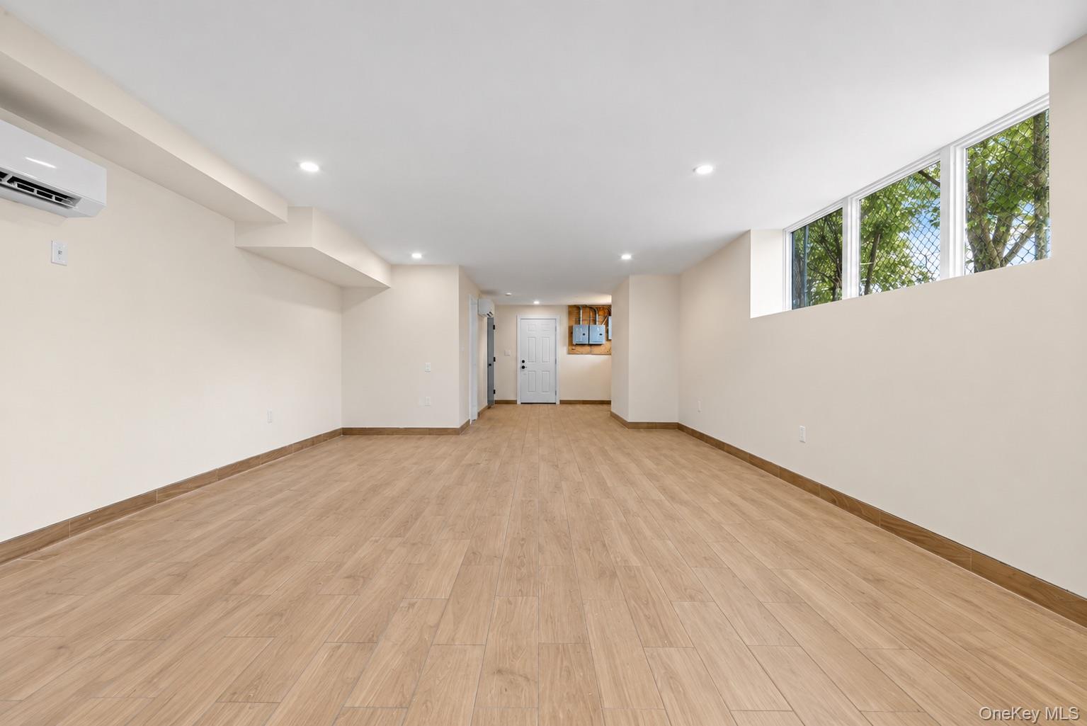 Single Family Osborn Street  Brooklyn, NY 11212, MLS-1057113-22