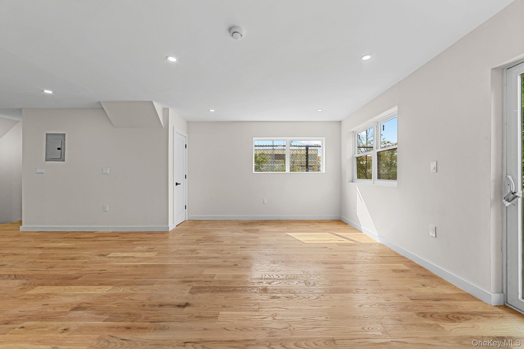 Single Family Osborn Street  Brooklyn, NY 11212, MLS-1057113-7