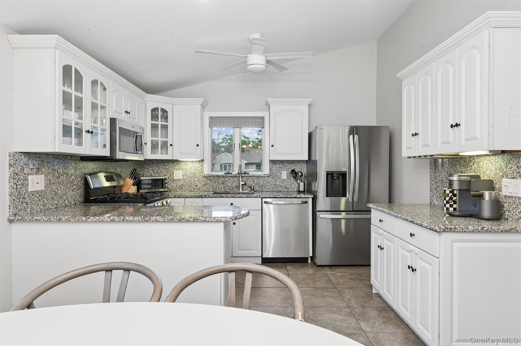 Single Family Homewood Drive  Suffolk County, NY 11946, MLS-1057137-5