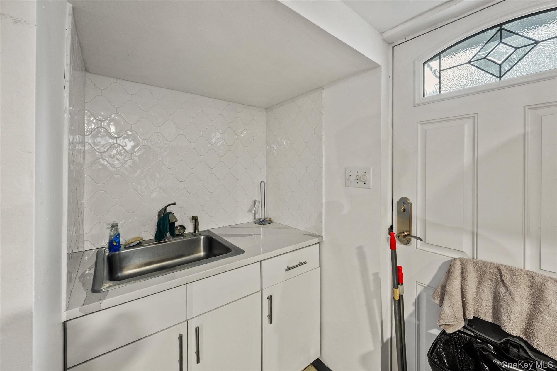 Single Family 120th Avenue  Queens, NY 11412, MLS-1057176-22