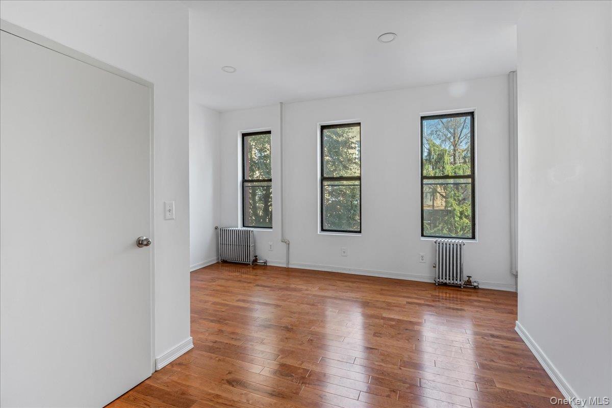 Single Family Jewel Street Brooklyn, NY 11222, MLS-1057235-11