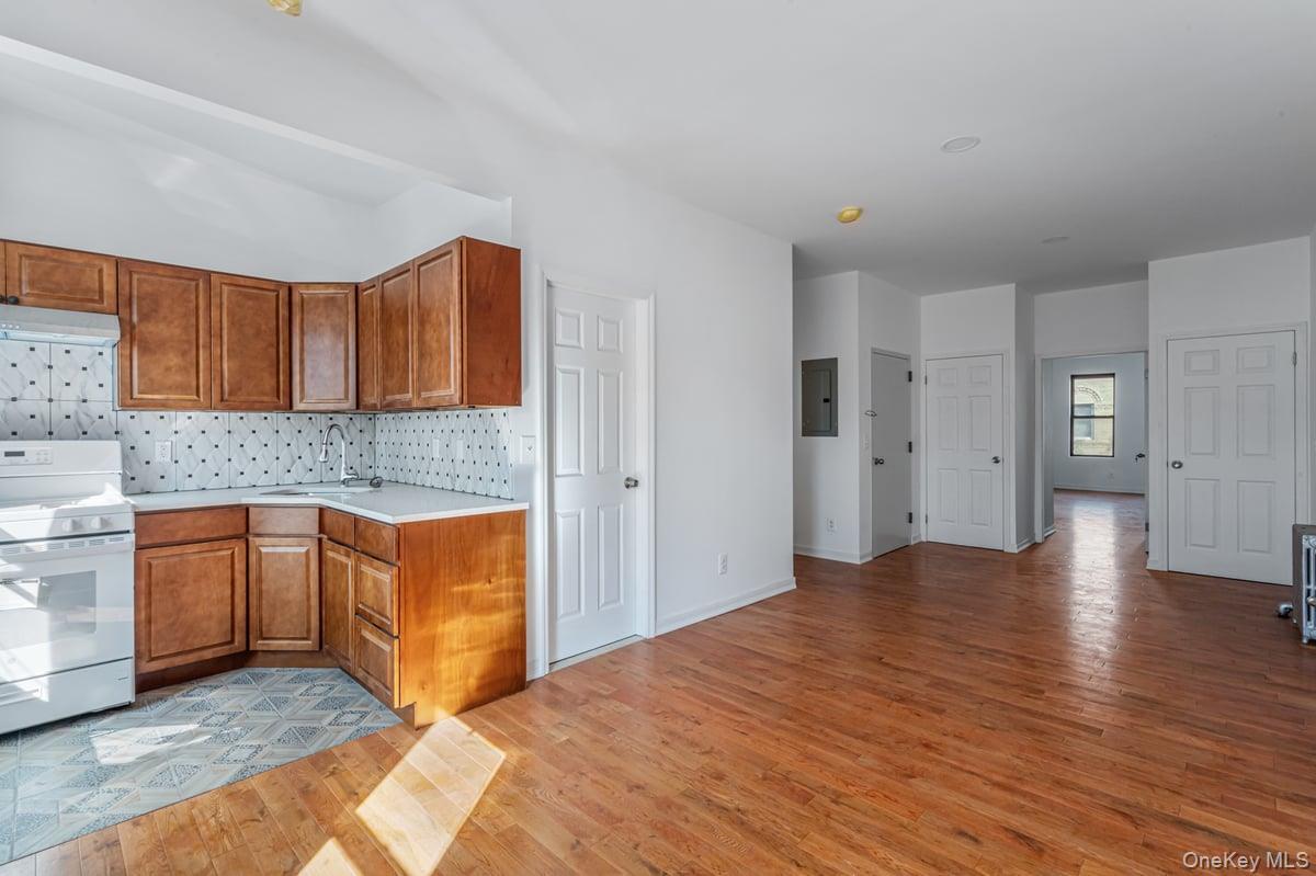 Single Family Jewel Street Brooklyn, NY 11222, MLS-1057235-2