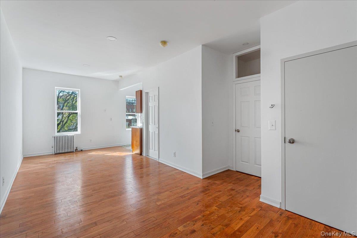Single Family Jewel Street Brooklyn, NY 11222, MLS-1057235-20