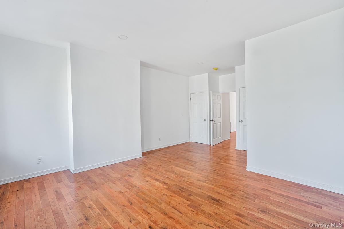 Single Family Jewel Street Brooklyn, NY 11222, MLS-1057235-27
