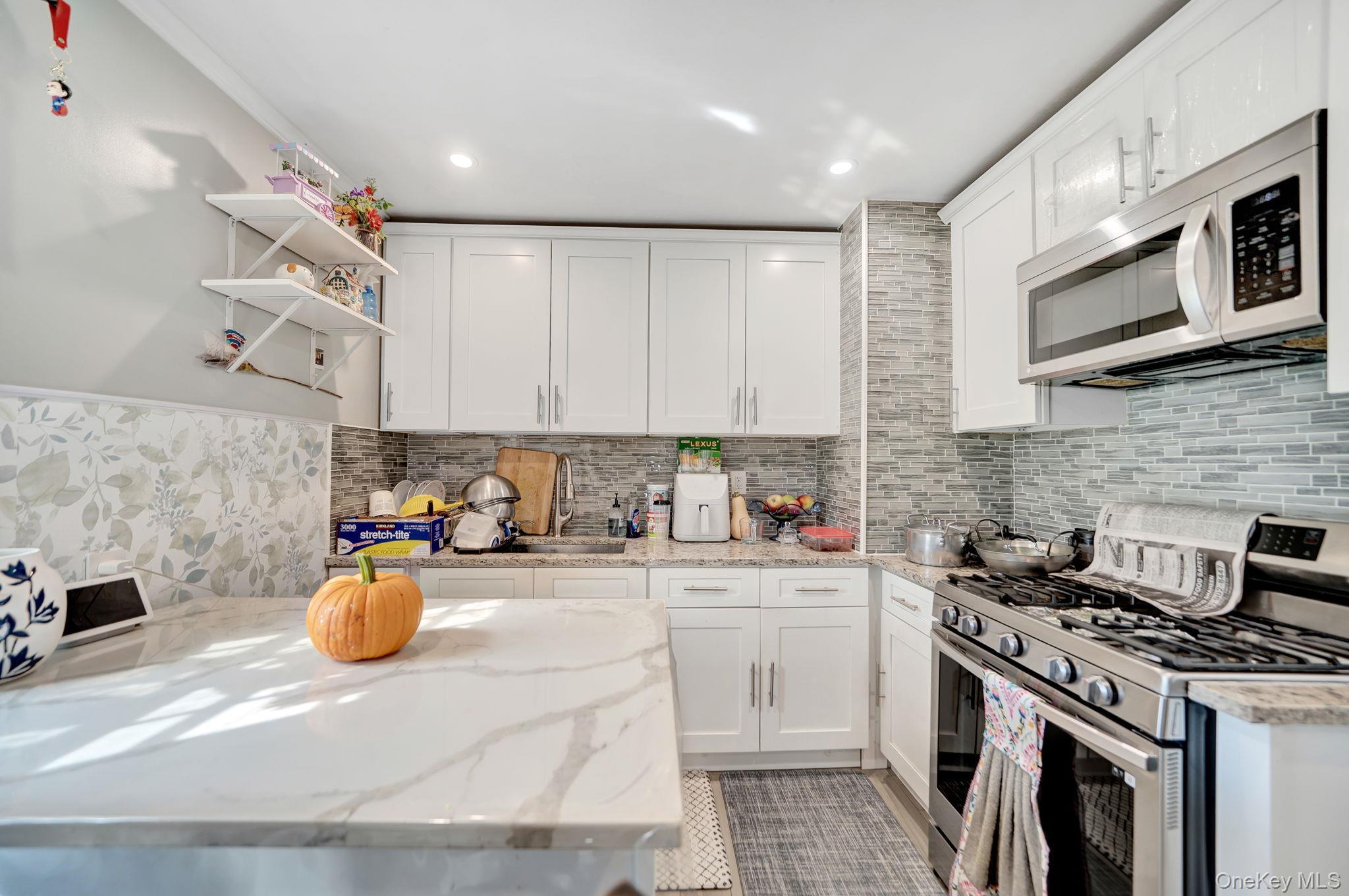 Single Family 201st Street Queens, NY 11423, MLS-1057252-11