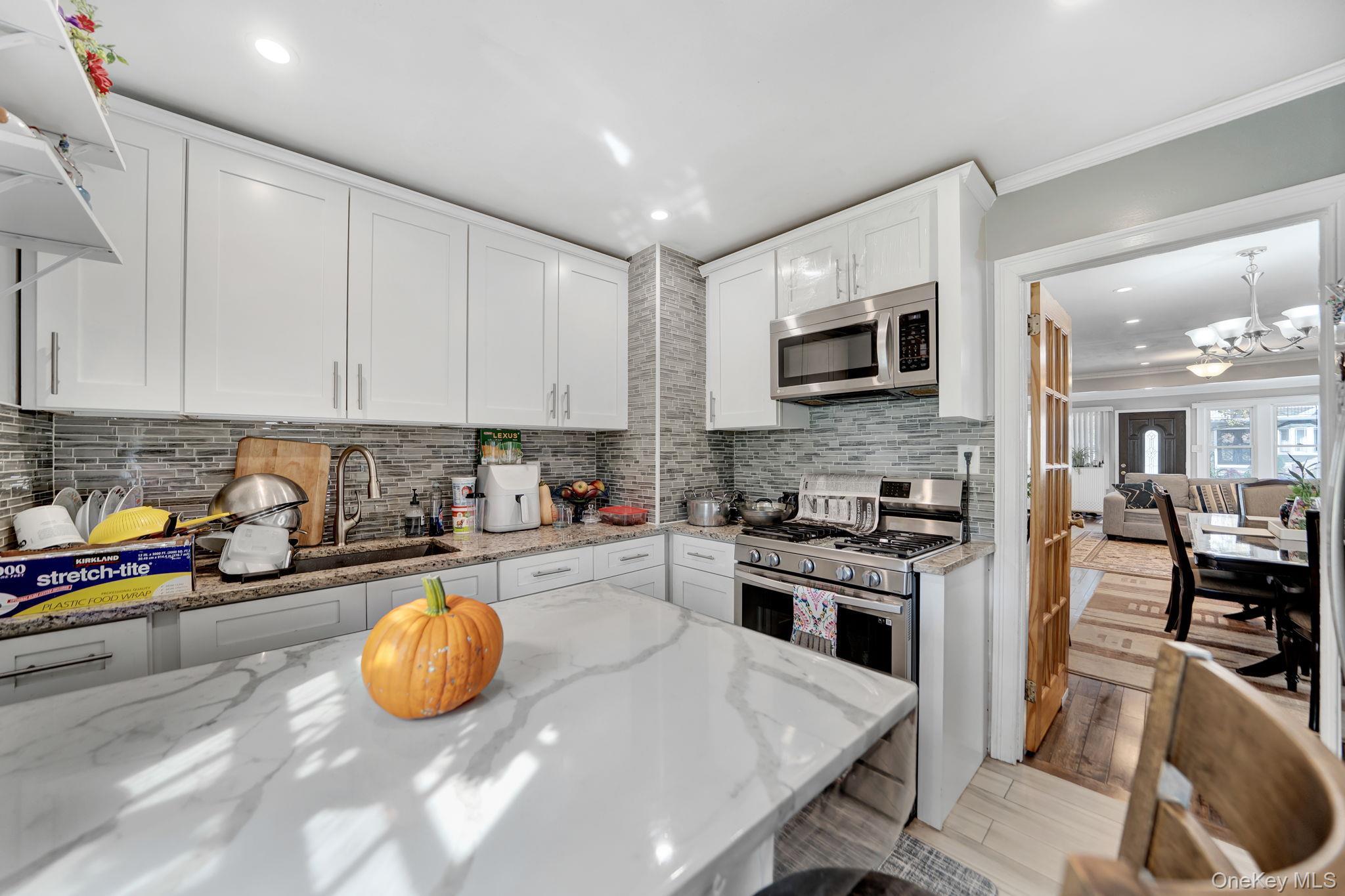 Single Family 201st Street Queens, NY 11423, MLS-1057252-12
