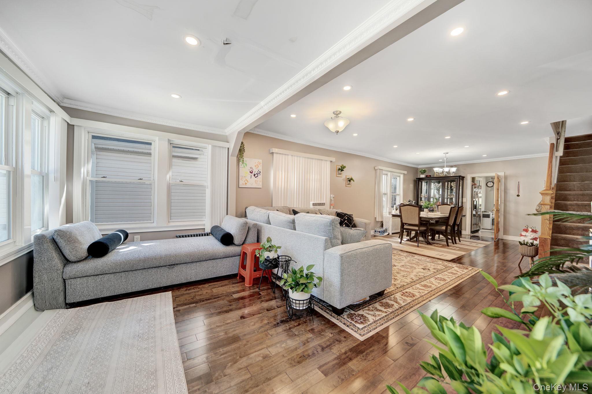 Single Family 201st Street Queens, NY 11423, MLS-1057252-7