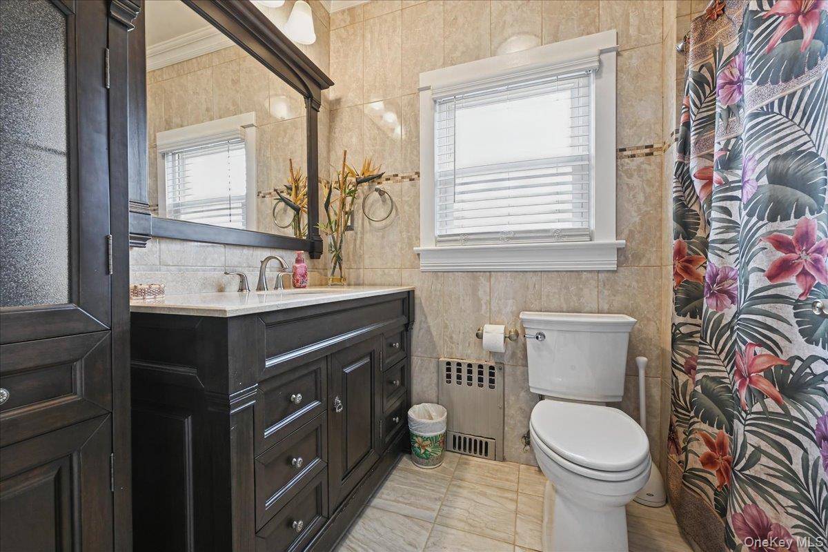 Single Family S 6th Street  Suffolk County, NY 11757, MLS-1057263-20