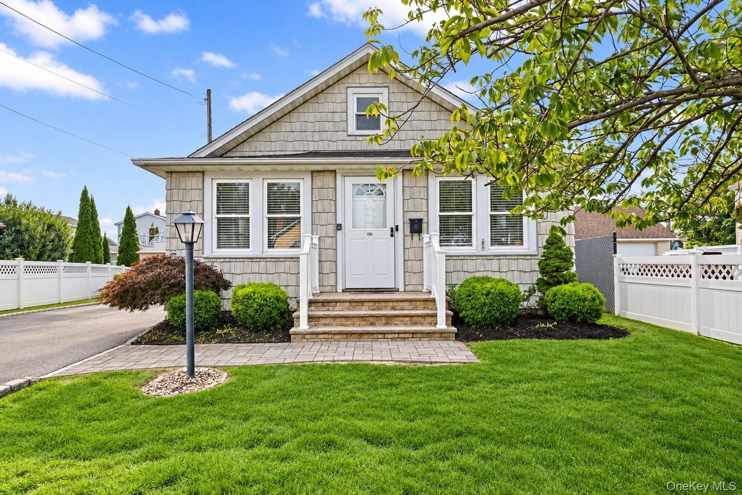 Single Family S 6th Street  Suffolk County, NY 11757, MLS-1057263-30