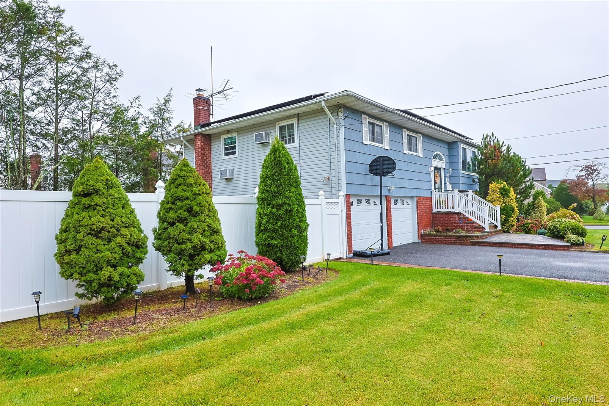 Single Family Convent Road Nassau County, NY 11791, MLS-1057302-3