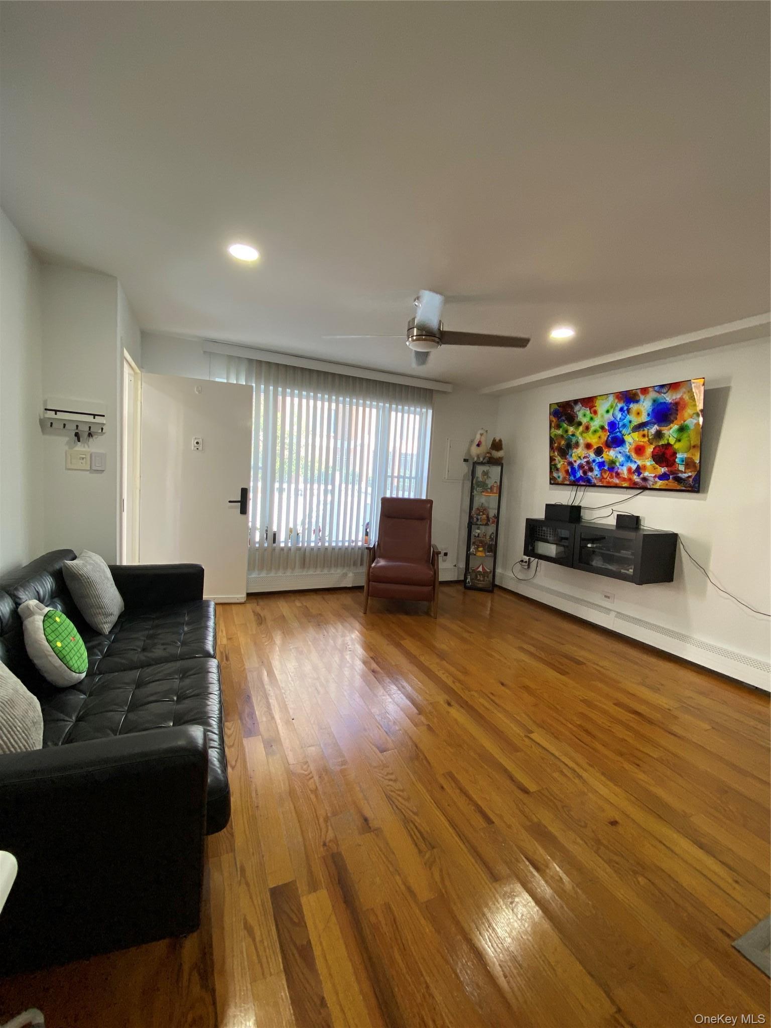 Single Family Beach 29th Street Street Queens, NY 11691, MLS-1057311-12