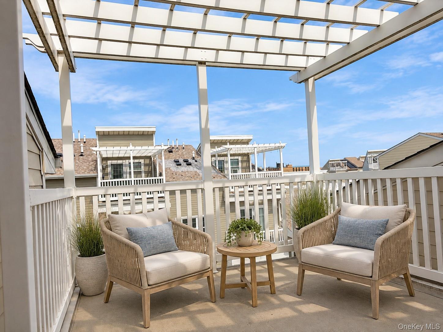 Single Family Seaspray Avenue Queens, NY 11692, MLS-1057371-12