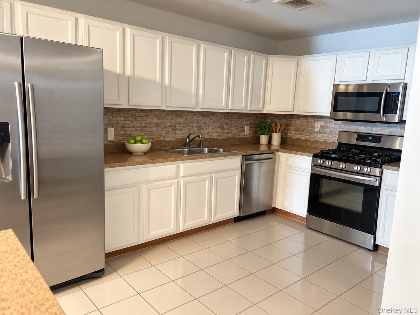 Single Family Seaspray Avenue Queens, NY 11692, MLS-1057371-6