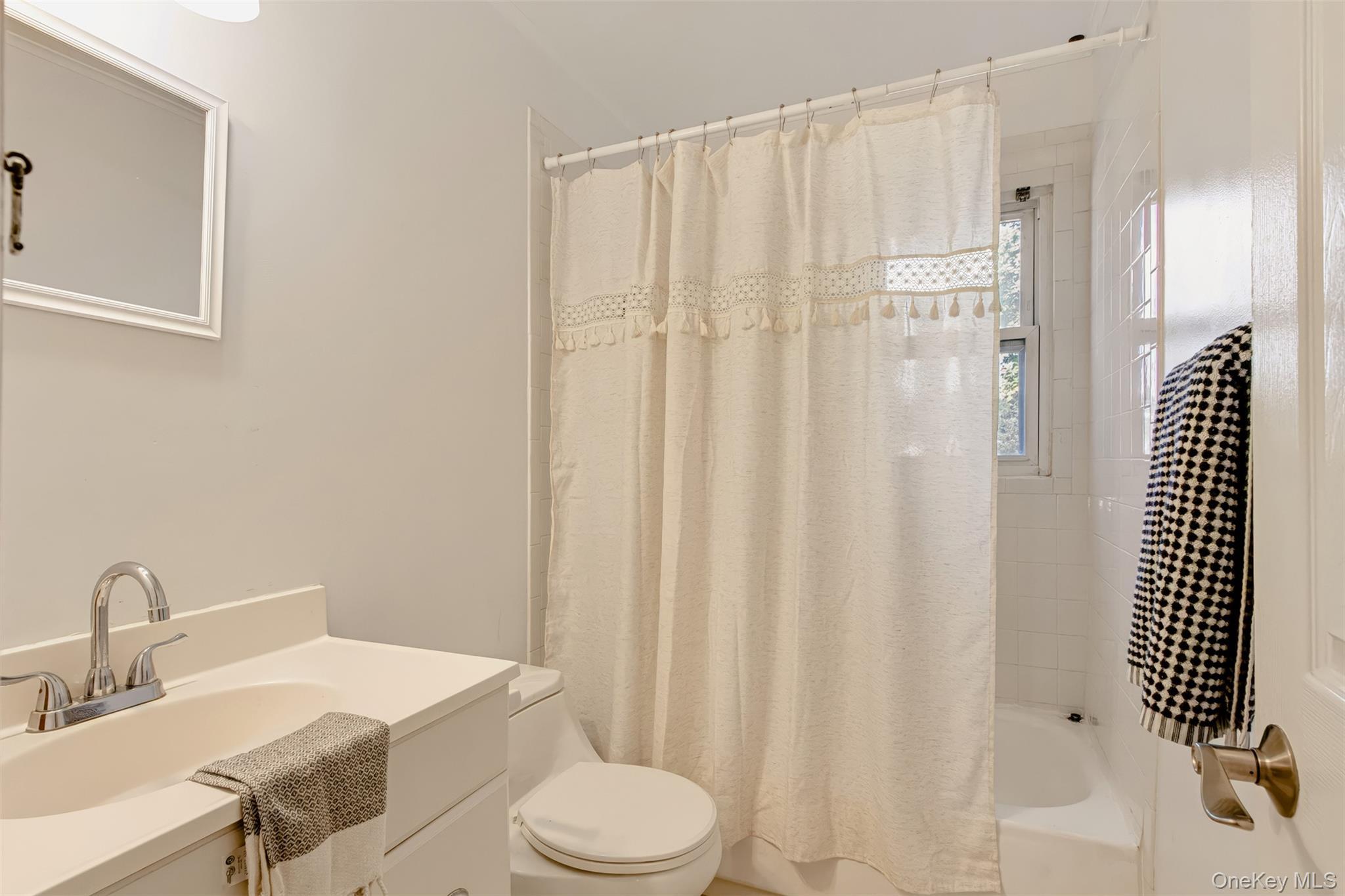 Single Family Memory Lane  Dutchess County, NY 12603, MLS-1057386-11