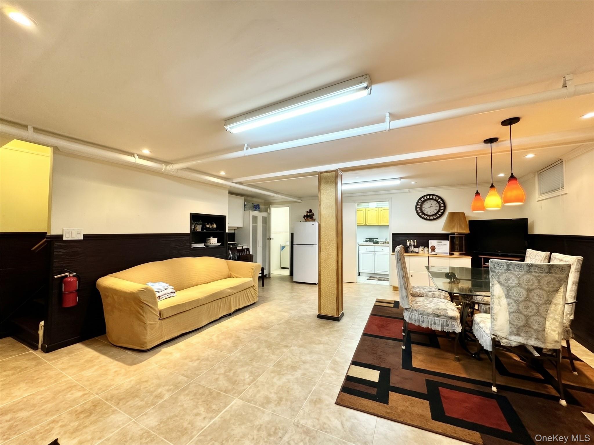 Single Family 150th Street  Queens, NY 11357, MLS-1057420-17