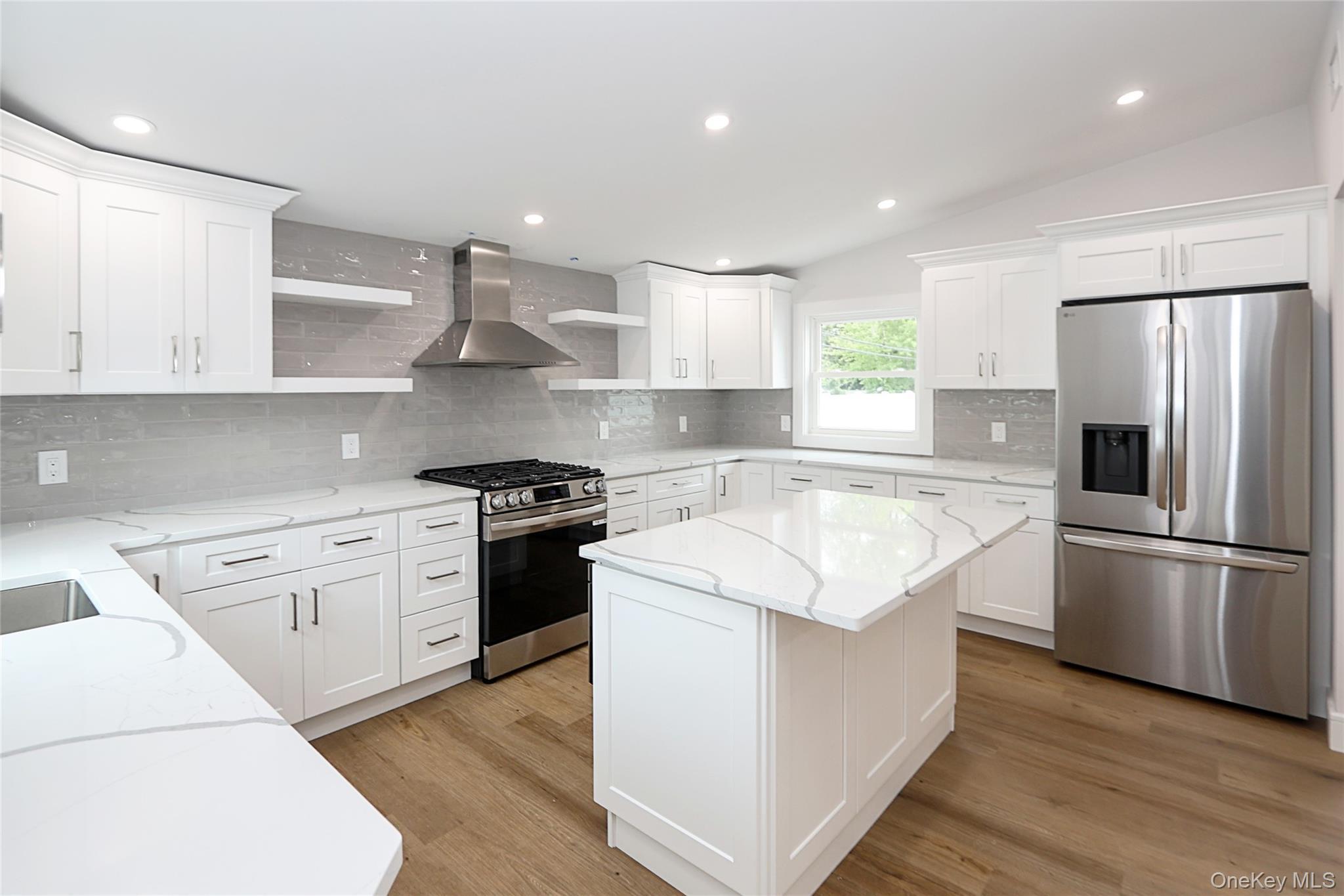 Single Family Hungry Harbor Road Nassau County, NY 11581, MLS-1057421-10