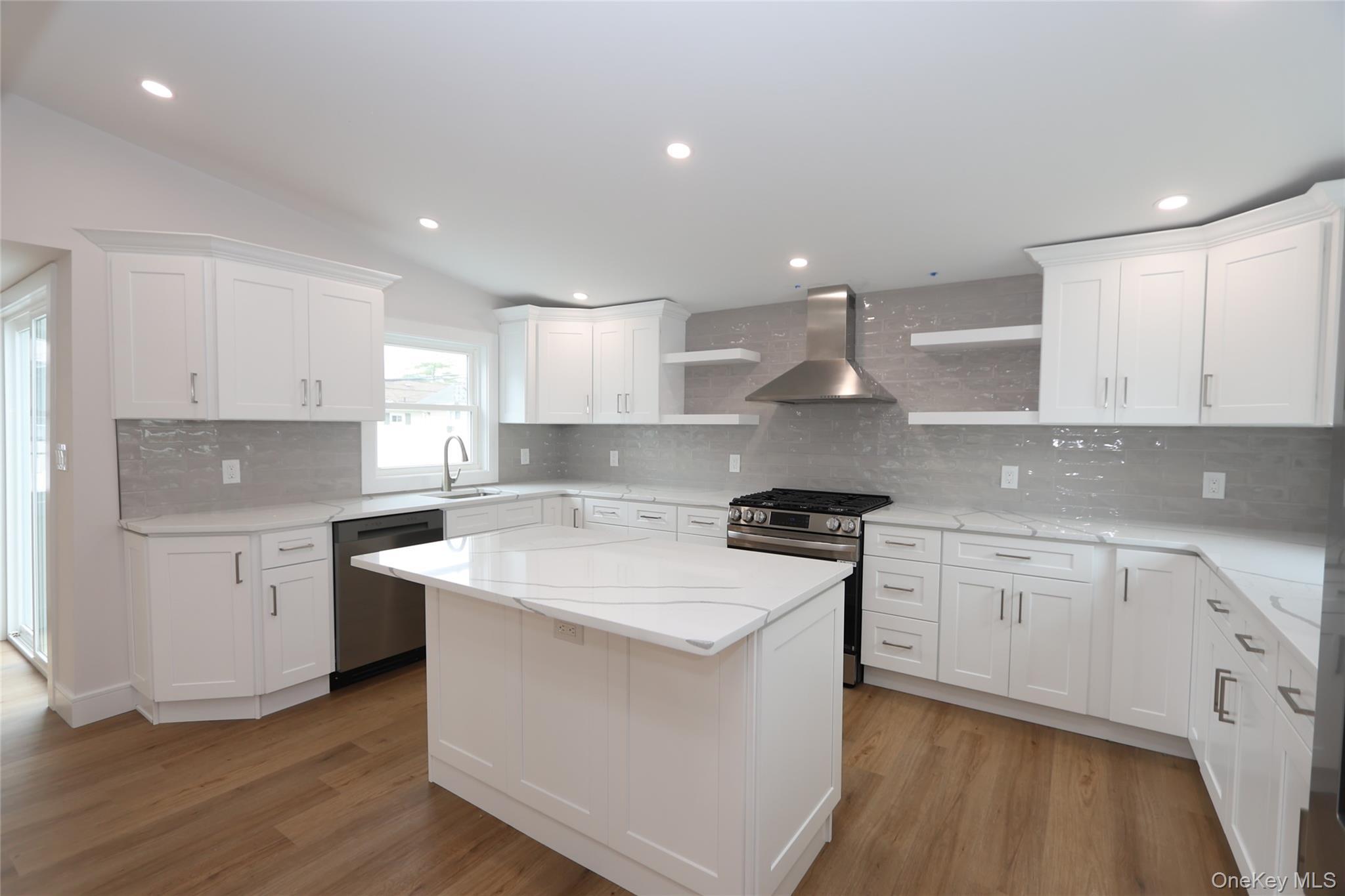 Single Family Hungry Harbor Road Nassau County, NY 11581, MLS-1057421-12