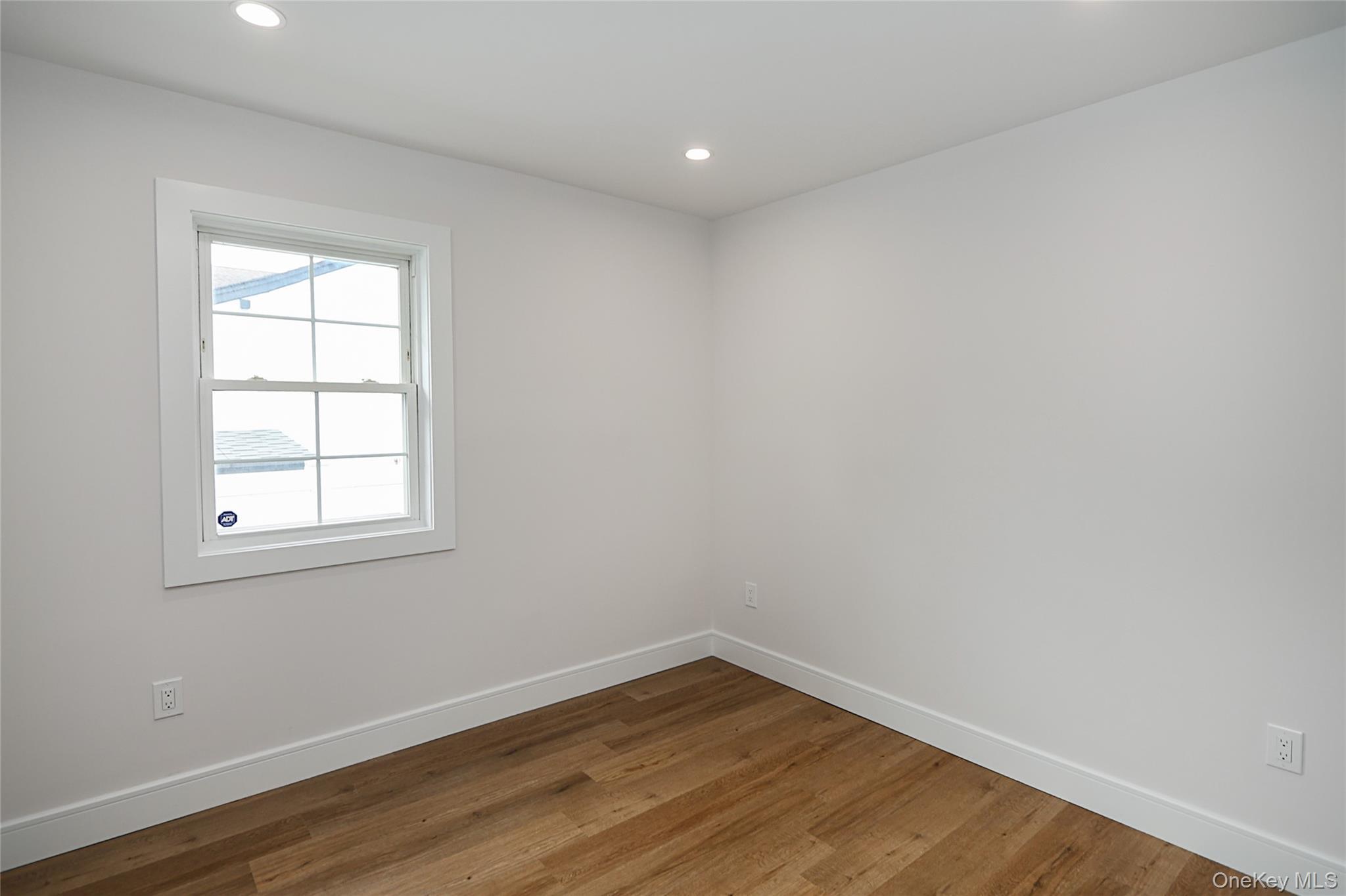 Single Family Hungry Harbor Road Nassau County, NY 11581, MLS-1057421-18