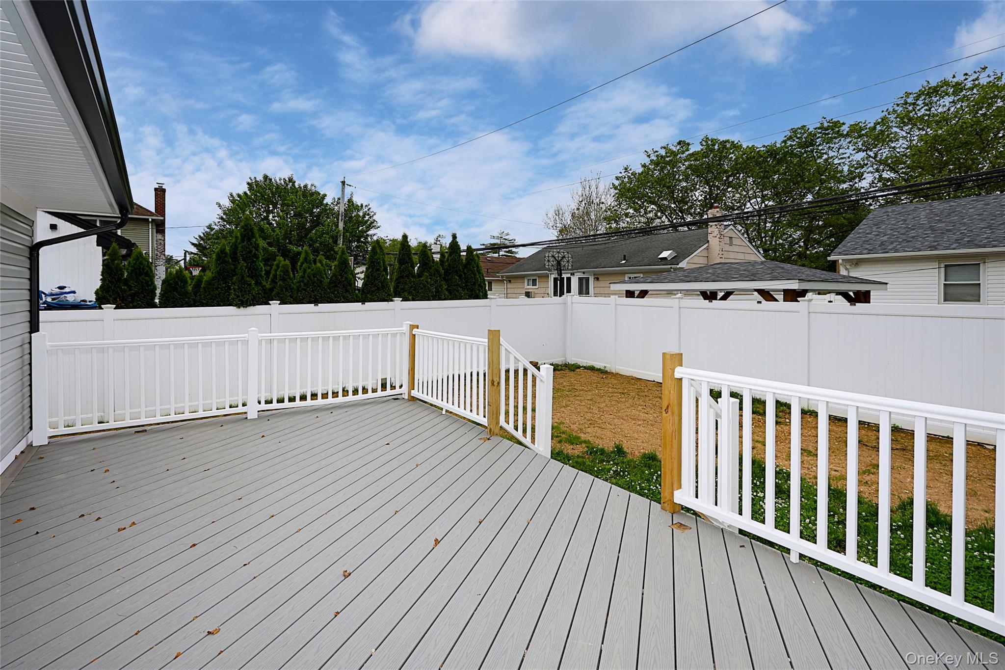Single Family Hungry Harbor Road Nassau County, NY 11581, MLS-1057421-22